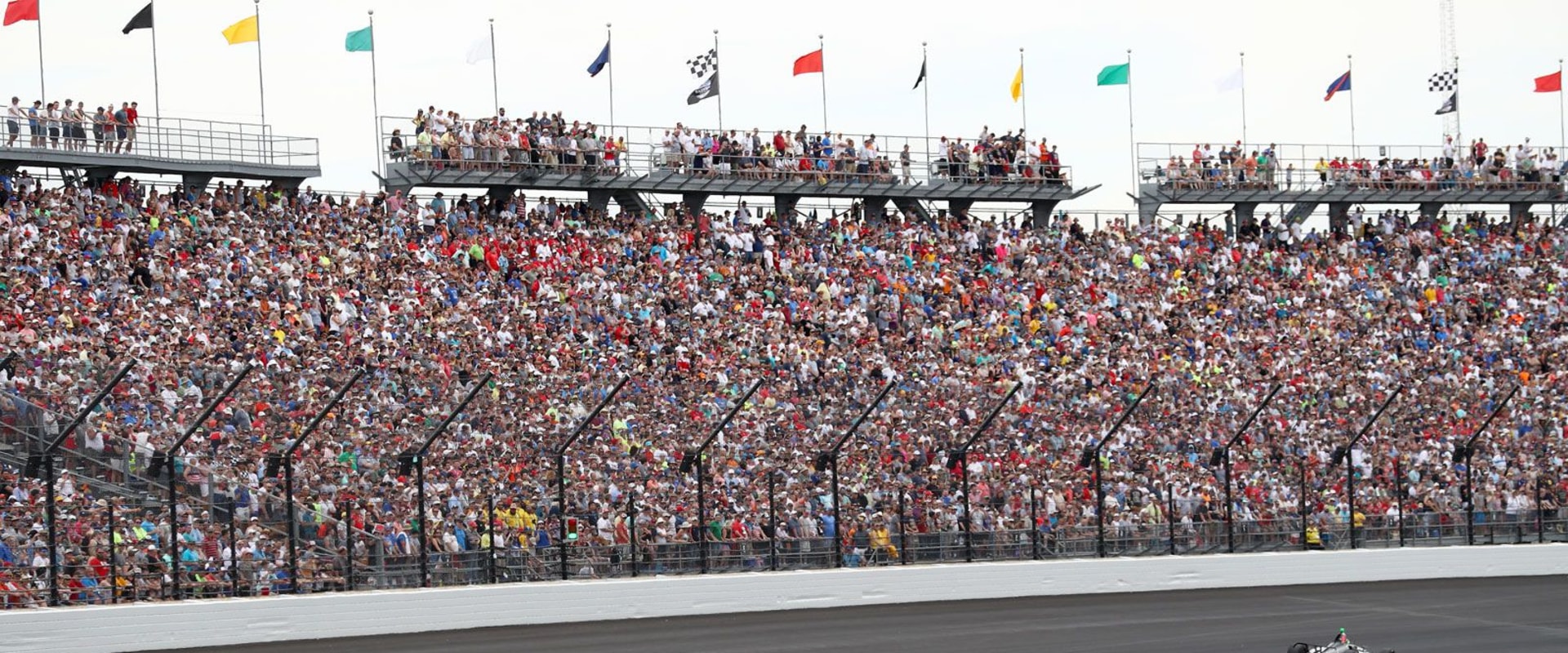 IndyCar Racing: A Comprehensive Overview